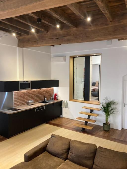 Centre Historique Apartment